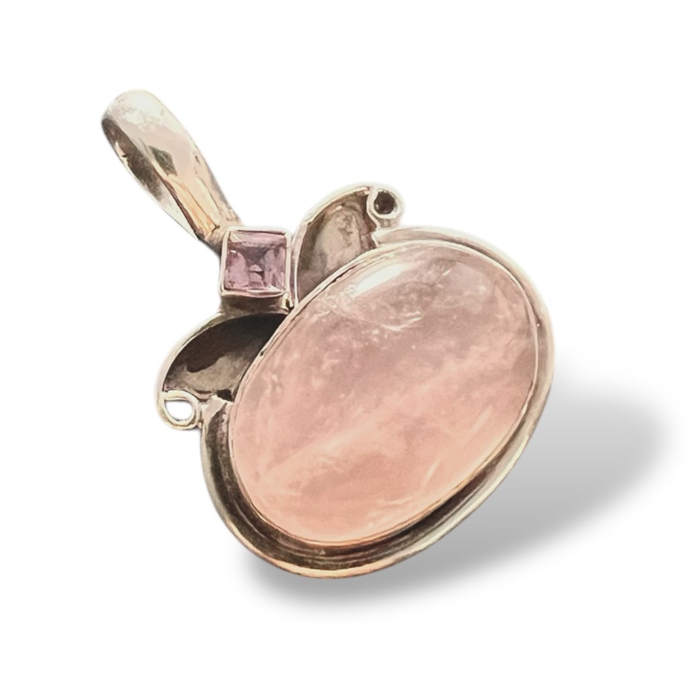 Elegant Rose Quartz Stone Pendant